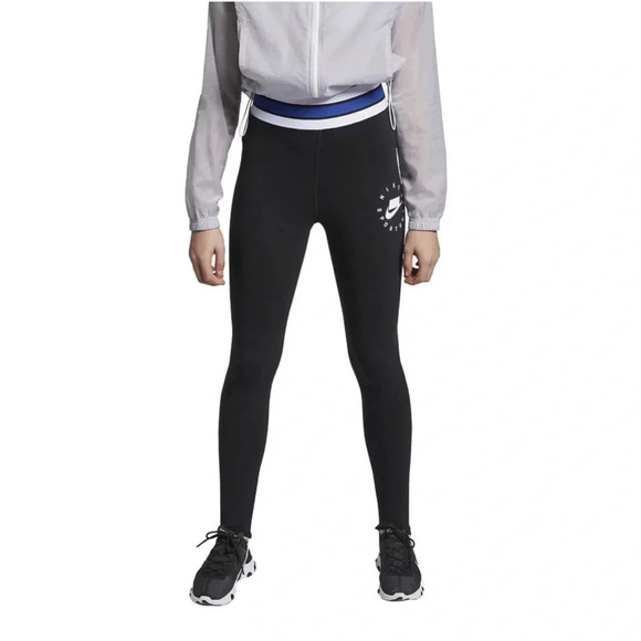 ✨Host Pick✨ Nike Leggings with Stirrups - Picture 2 of 8